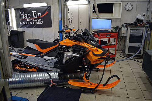 Ski-Doo/LYNX 900ACE Turbo Steg 1+ - 195 Hk